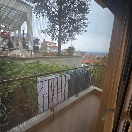 Giannishouse