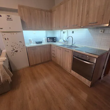 Giannishouse *